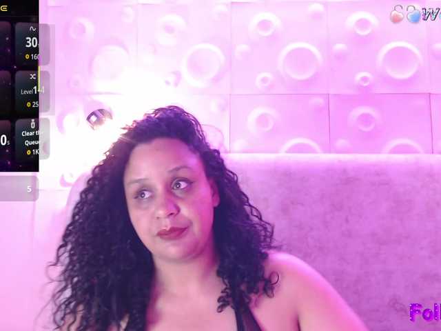 Danielaa-a's BongaCams show and profile