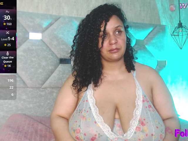 Danielaa-a's BongaCams show and profile