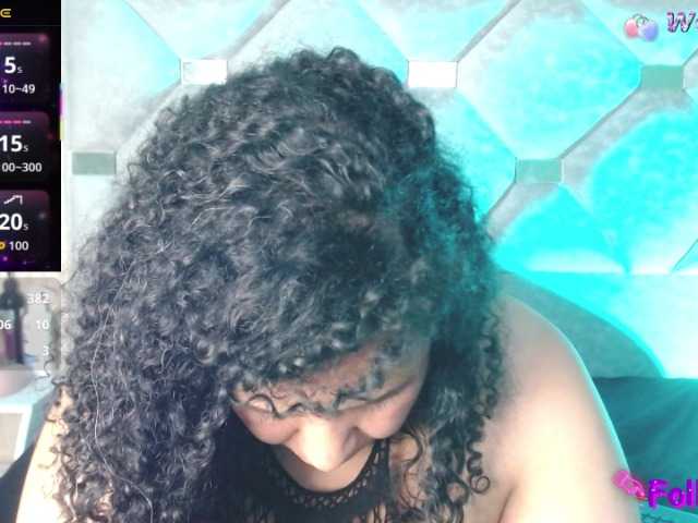 Danielaa-a's BongaCams show and profile