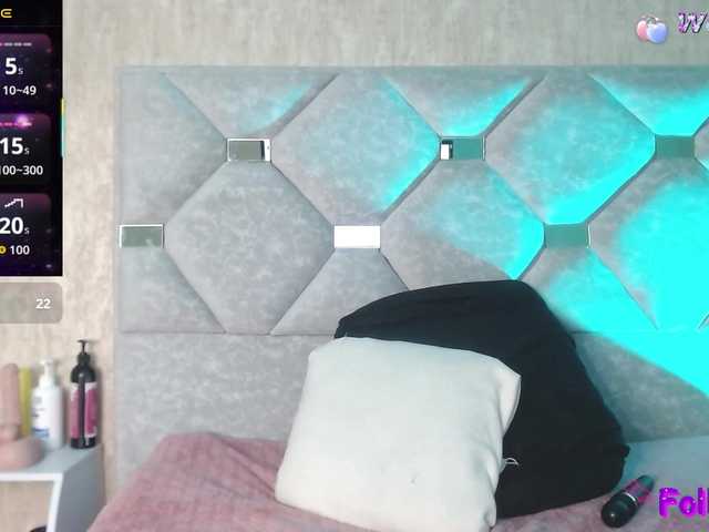 Danielaa-a's BongaCams show and profile