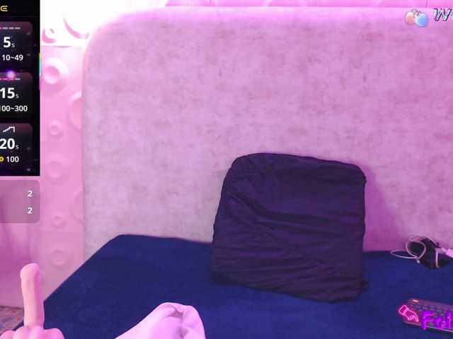 Danielaa-a's BongaCams show and profile