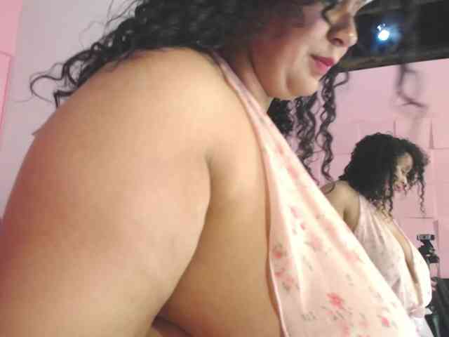 Danielaa-a webcam