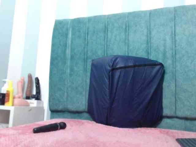 Danielaa-a webcam
