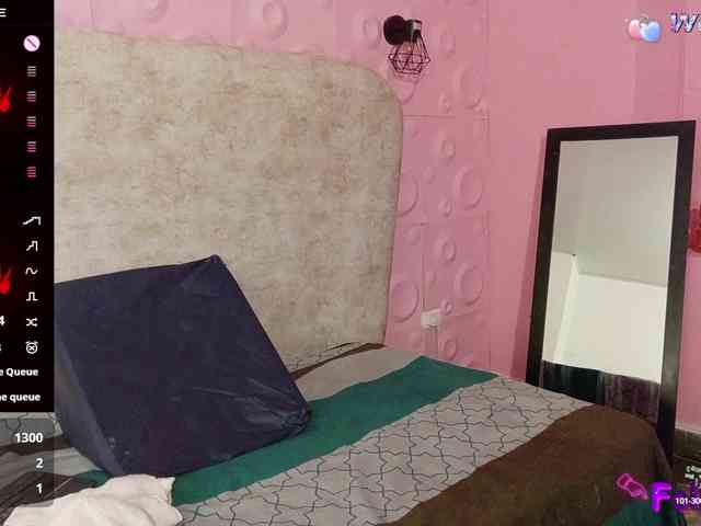 Danielaa-a webcam
