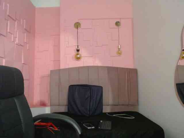 Danielaa-a webcam
