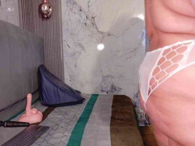 Danielaa-a webcam