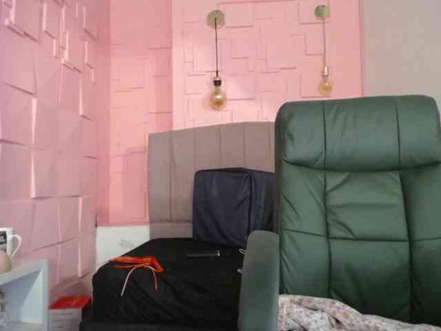 Danielaa-a webcam