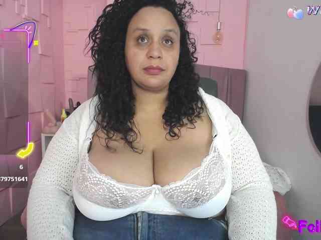 Danielaa-a webcam
