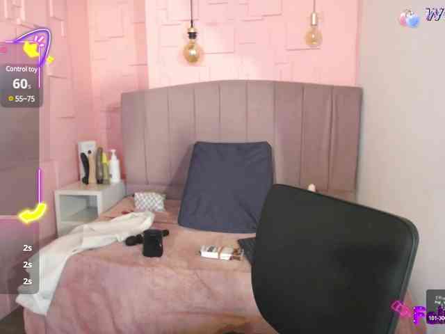 Danielaa-a webcam