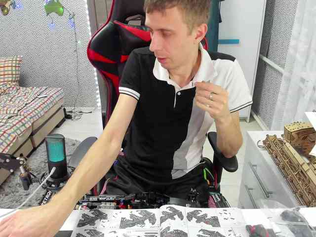 alex13hot1 alex13hot1