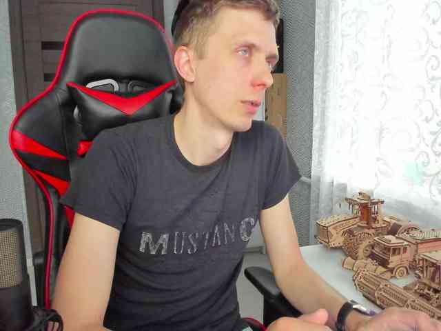 alex13hot1