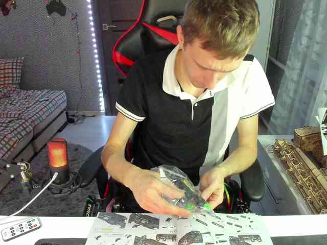 alex13hot1 alex13hot1