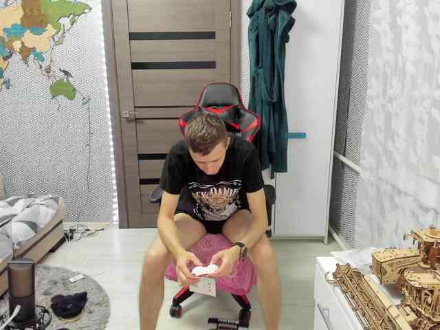 alex13hot1 alex13hot1