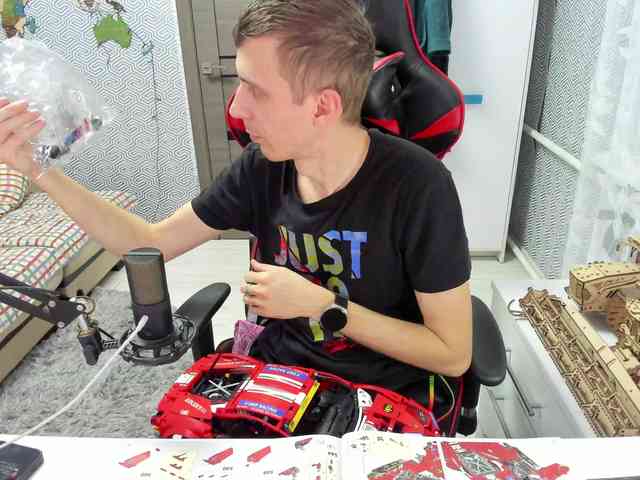 alex13hot1 alex13hot1