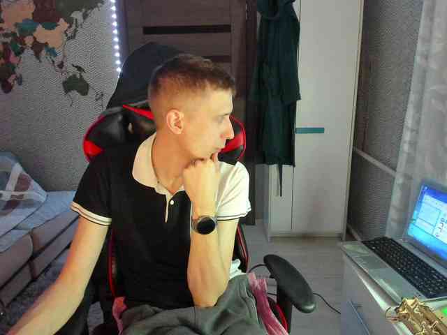 alex13hot1 Live Webcam on BongaCams