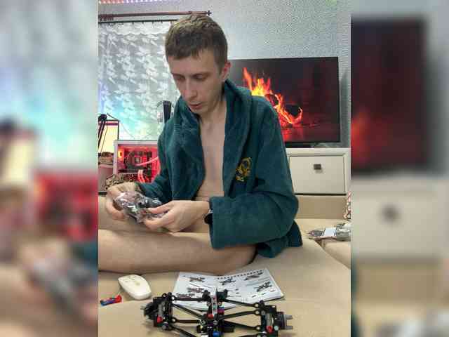 alex13hot1 alex13hot1