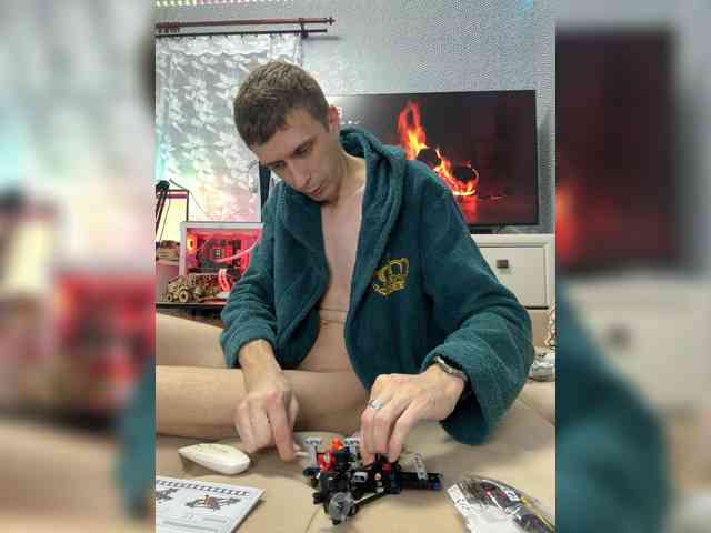 alex13hot1 alex13hot1