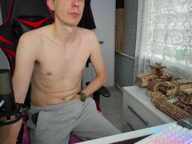 alex13hot1