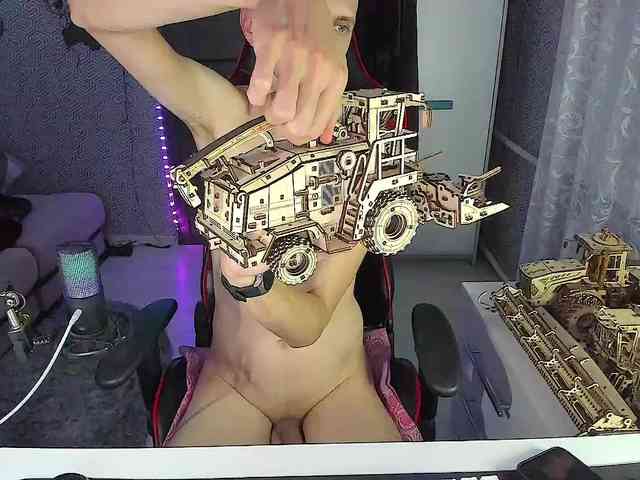 alex13hot1