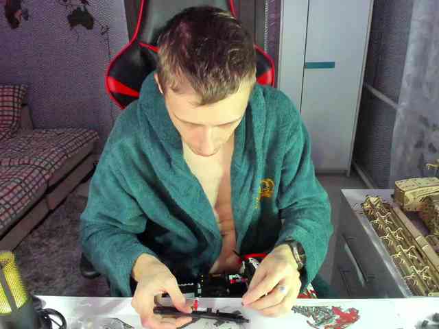 alex13hot1 alex13hot1