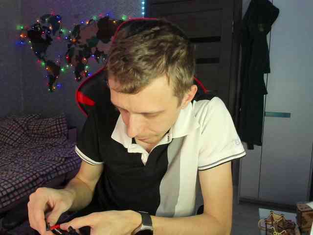 alex13hot1 alex13hot1