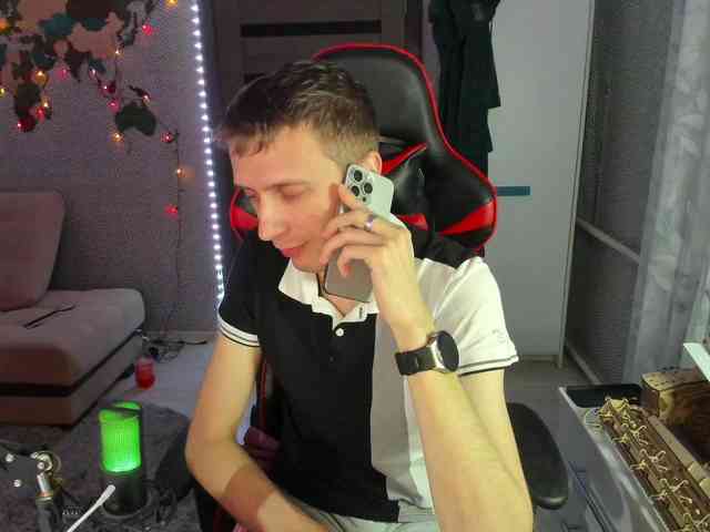 alex13hot1 alex13hot1