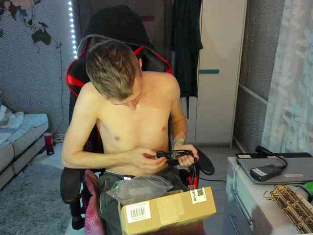 alex13hot1 alex13hot1