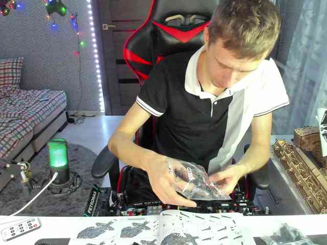 alex13hot1 alex13hot1