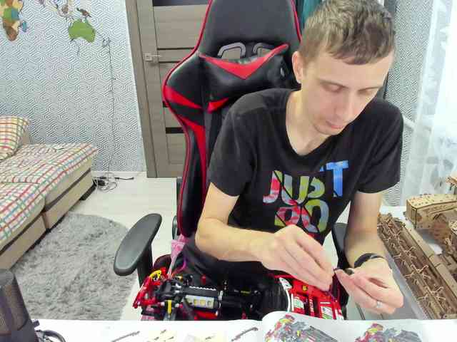 alex13hot1 alex13hot1