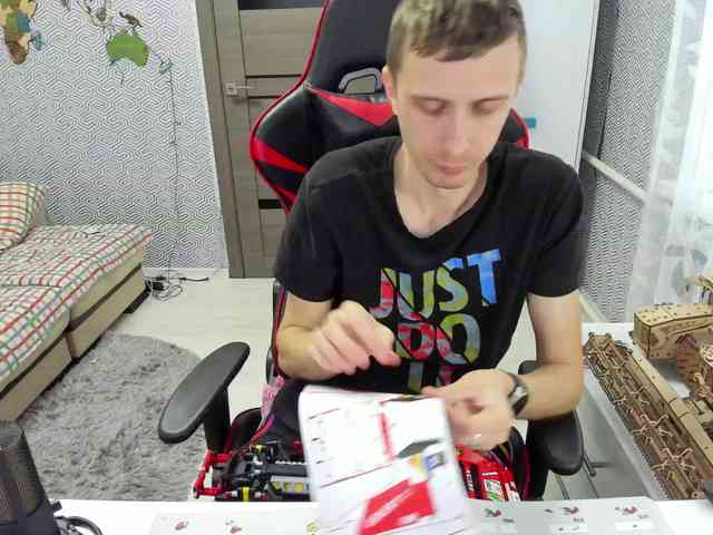 alex13hot1 alex13hot1