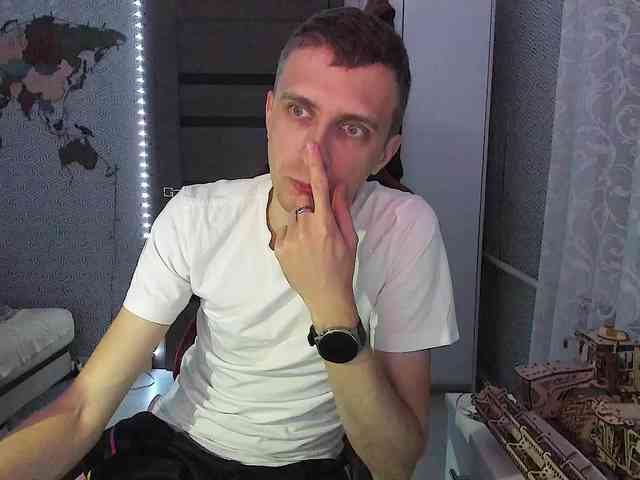 alex13hot1 alex13hot1