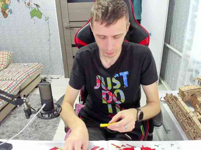 alex13hot1 alex13hot1