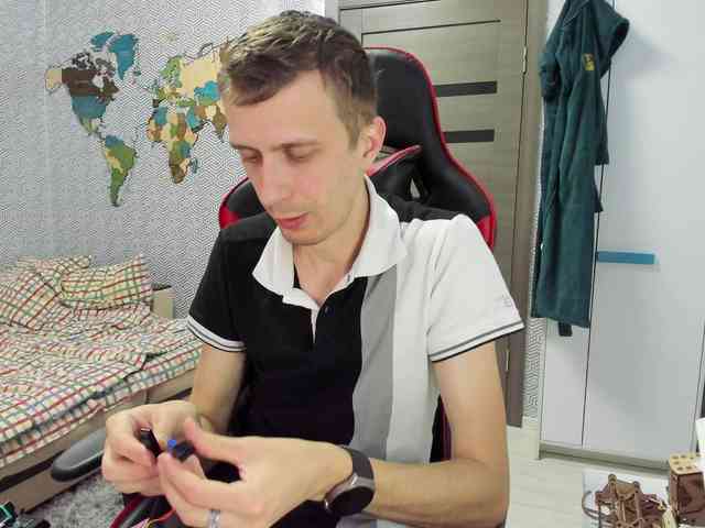 alex13hot1 alex13hot1