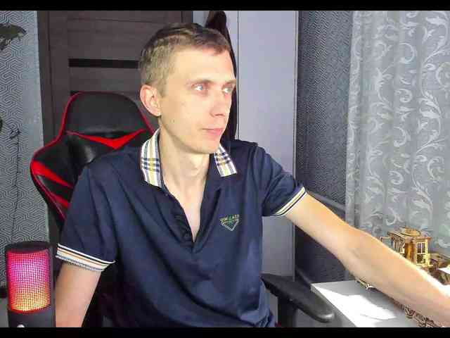 alex13hot1