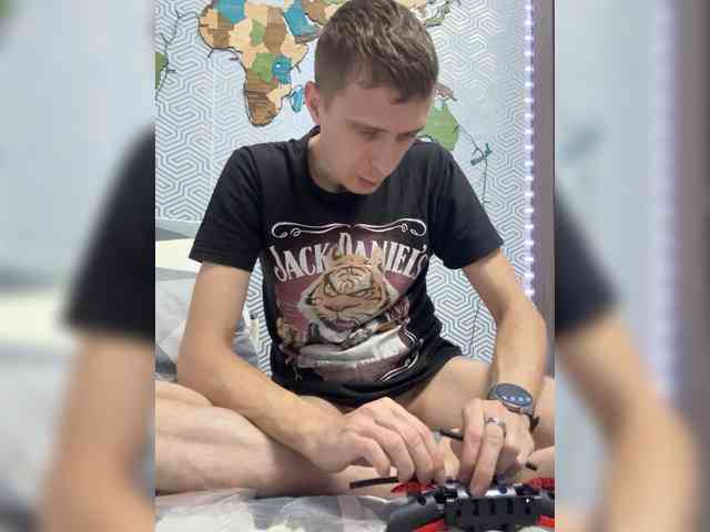 alex13hot1 alex13hot1