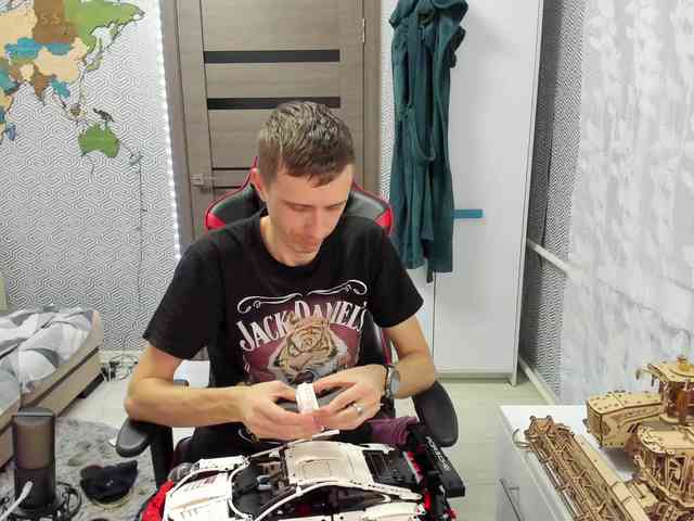 alex13hot1 alex13hot1