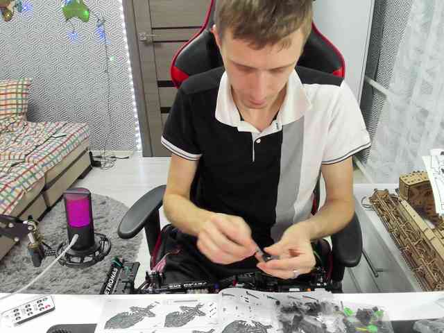 alex13hot1 alex13hot1