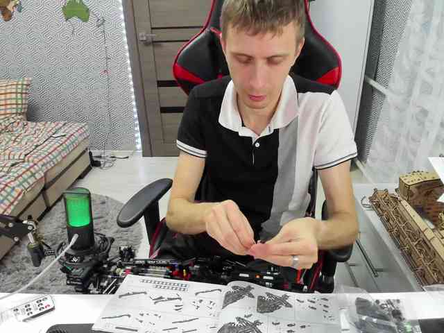 alex13hot1 alex13hot1