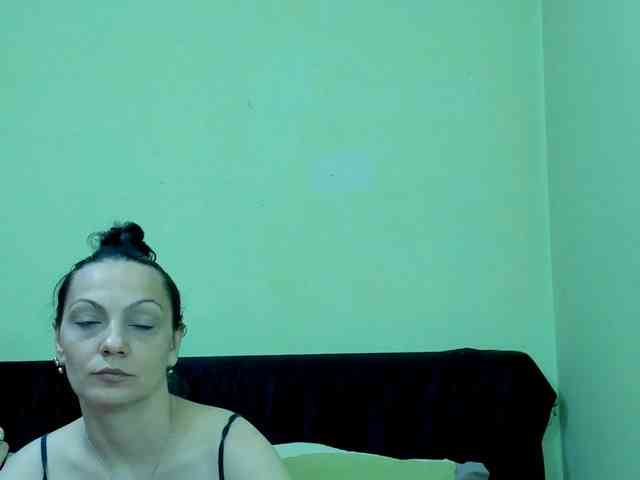 BettyVespoli webcam