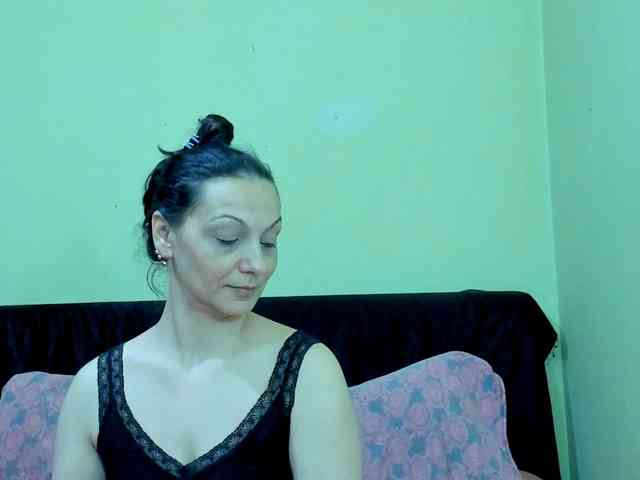 BettyVespoli webcam