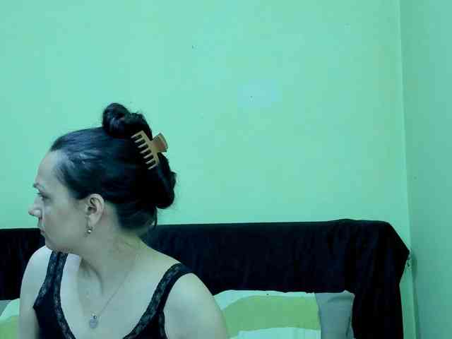 BettyVespoli webcam