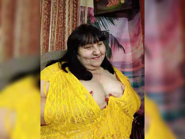 le modèle Nezsbudka est en webcam porno dans un show sur le site bongacams, il possède les tags suivants: White/Caucasian,Brunette,Hairy