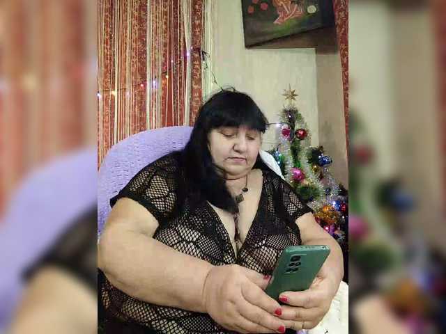 Nezsbudka's BongaCams show and profile