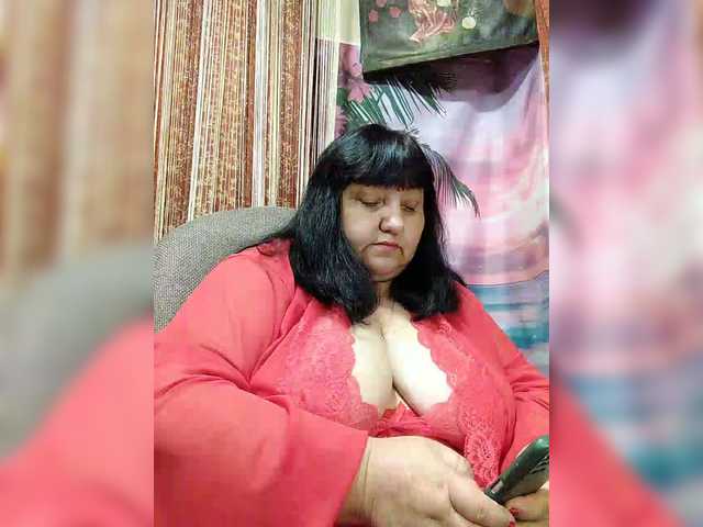 Nezsbudka's BongaCams show and profile