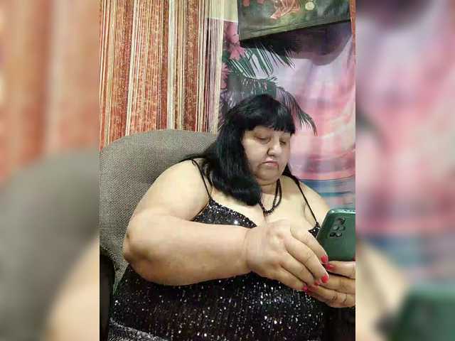 Nezsbudka's BongaCams show and profile