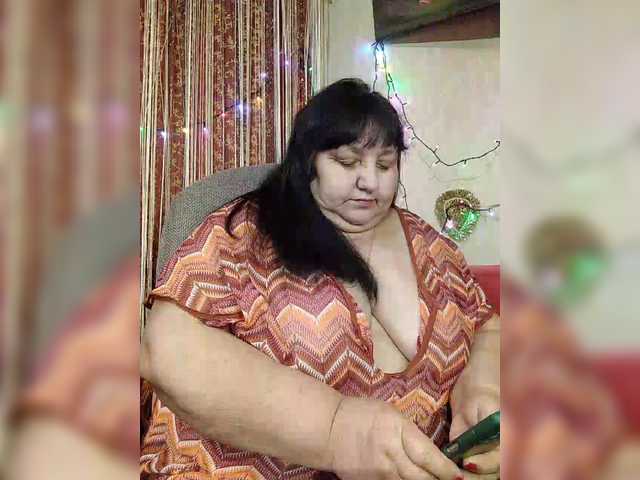 Nezsbudka's BongaCams show and profile