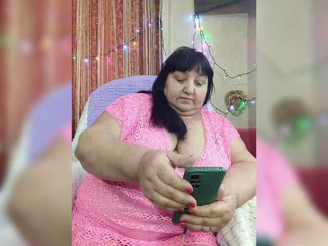 Nezsbudka — hello everyone: friends 5 current, figure 30, chest 50, buttocks 60, stockings to wear 80, this is dressed, you want more private)I have lovense tips me more relax