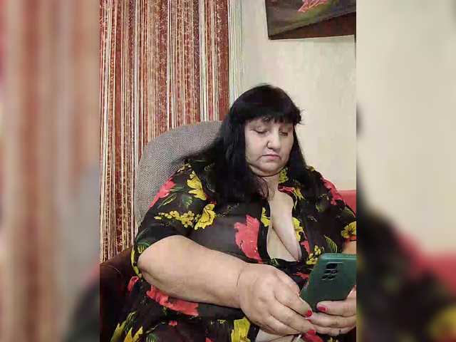 Nezsbudka's BongaCams show and profile