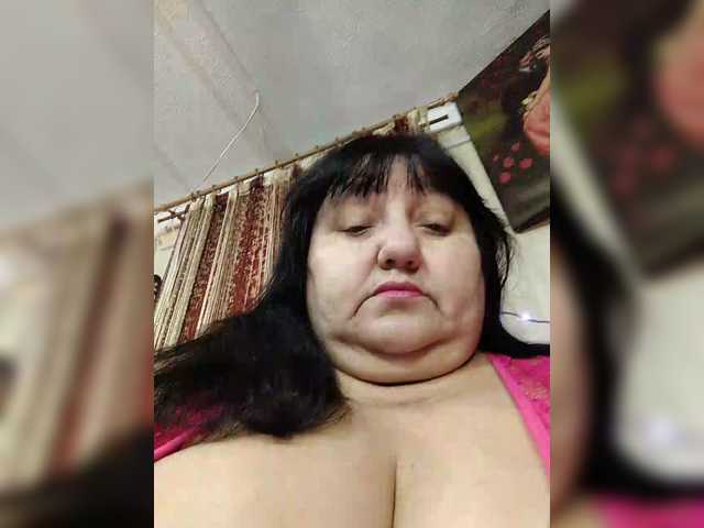 Nezsbudka's BongaCams show and profile