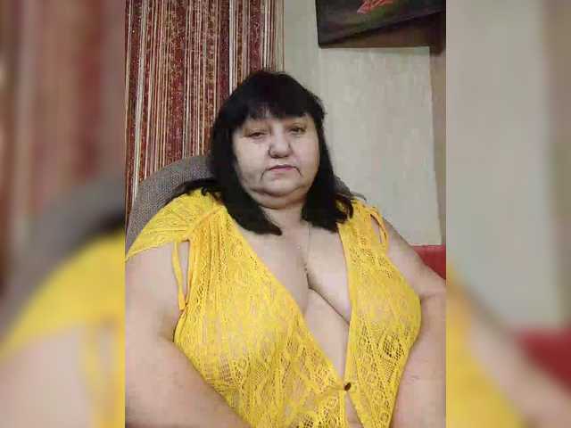 Nezsbudka's BongaCams show and profile